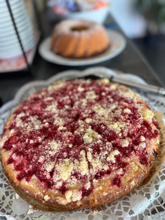 Penzion Cafe Na Svahu Cheb Luaran gambar