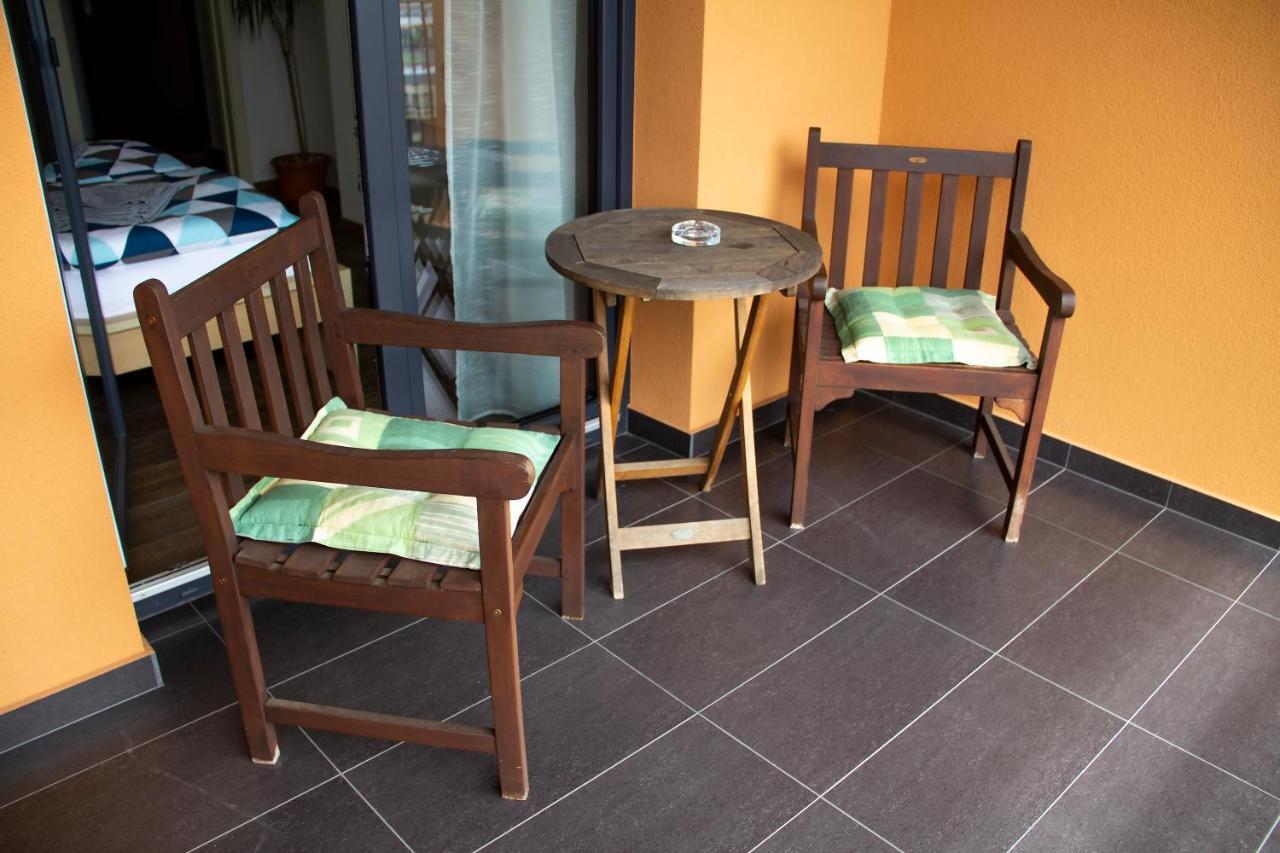 Penzion Cafe Na Svahu Cheb Luaran gambar