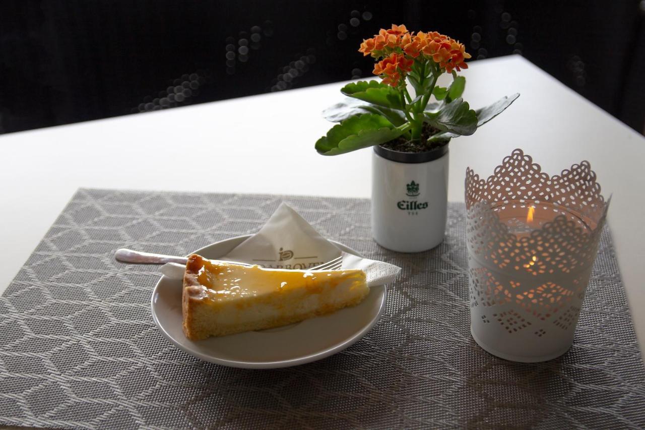 Penzion Cafe Na Svahu Cheb Luaran gambar