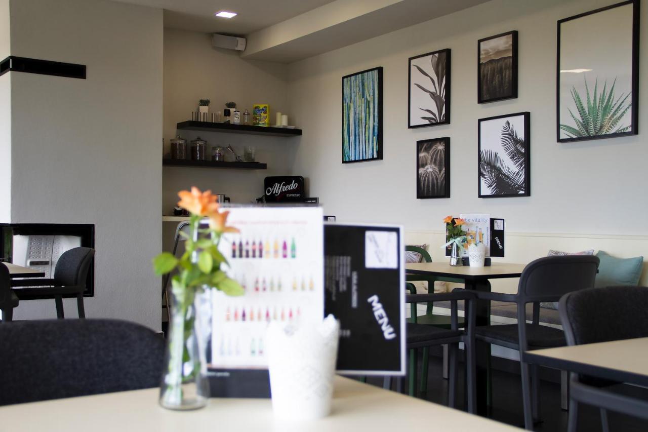 Penzion Cafe Na Svahu Cheb Luaran gambar